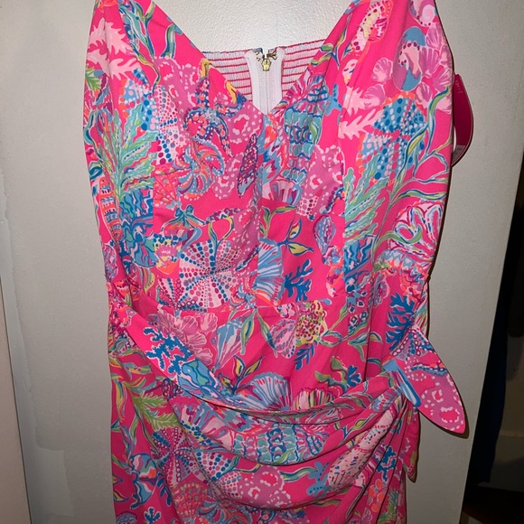 Lilly Pulitzer wrap dress - Picture 2 of 5